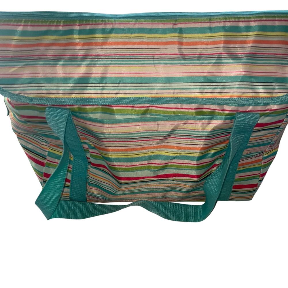Thirty One Market Thermal Tote in Retired Sunny Stripe Pattern